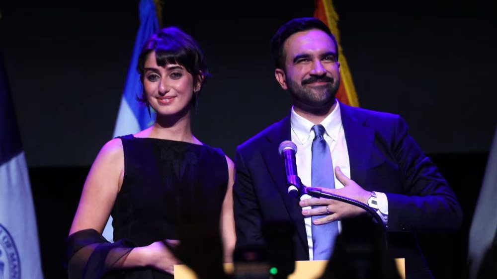 Mesazhi i fshehtë në veshjen e first lady-t së New Yorkut