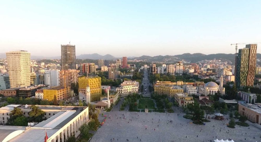 Shtohen kullat, KKT miraton ndërtime në bregdet dhe Bulevardi i ri