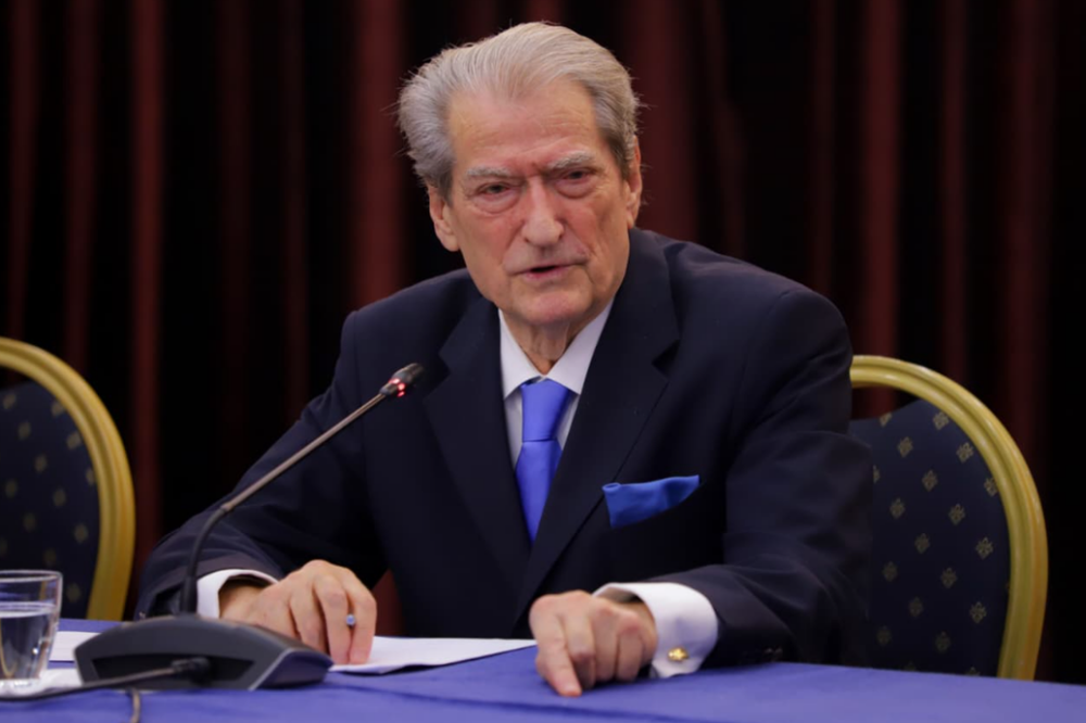 Election manipulation, Berisha: "A person knocked on the door on election