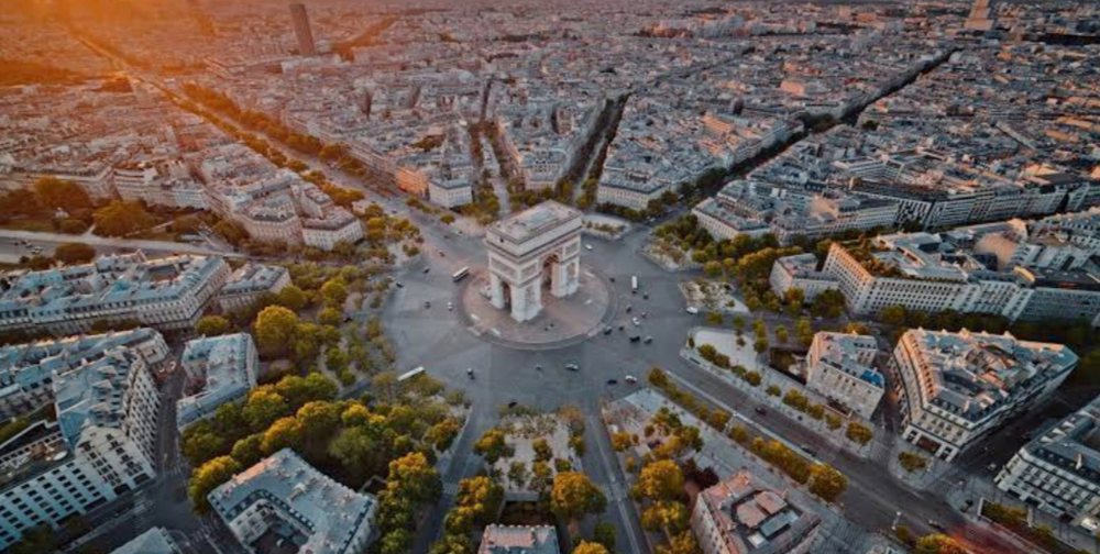 Report / Europe is facing "disappearance of civilization"