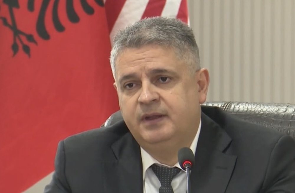 Adnan Xholi prezanton platformën për kreun e SPAK: Prioritet lufta