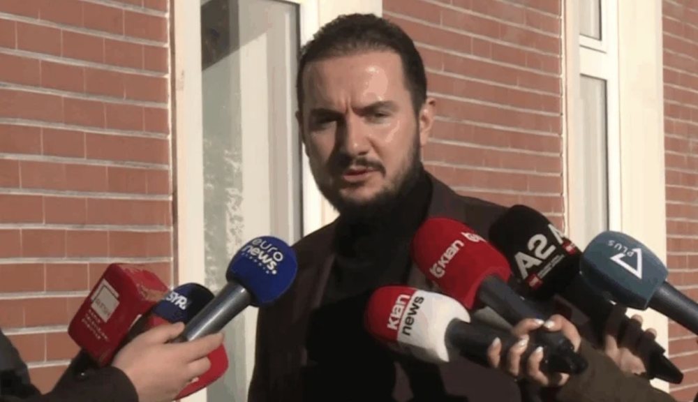 Salianji: Time for protests and revolts, not lecterns in front of the Prime