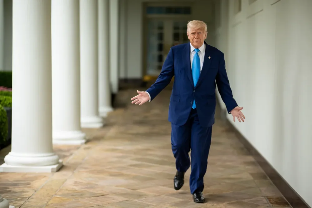 Trump &ldquo;spastron&rdquo; ambasador&euml;t: T&euml;rhiqen 30 diplomat&euml;