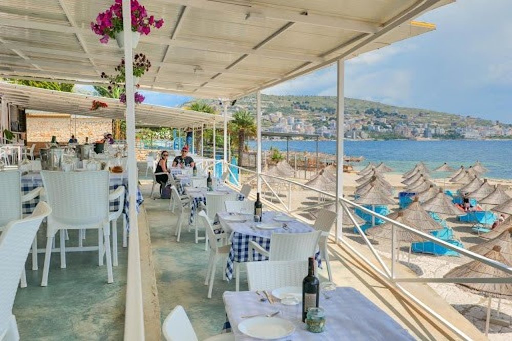 &ldquo;Bllofi&rdquo; i turist&euml;ve, nuk nxit&euml;n konsumin n&euml;