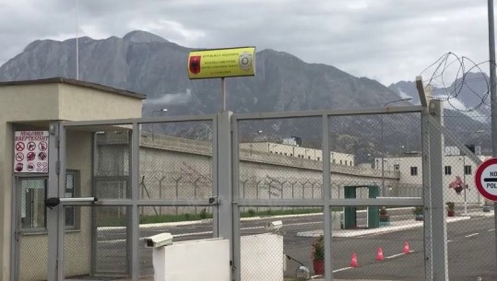 15 t&euml; burgosur me rrezikshm&euml;ri t&euml; lart&euml; transferohen nga