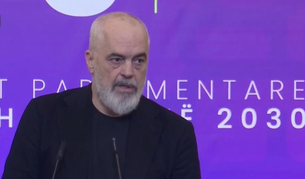 Rama k&euml;rkon m&euml; shum&euml; informim t&euml; deputet&euml;ve p&euml;r