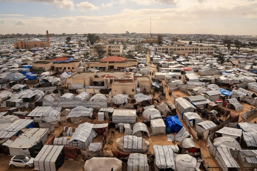 E konfirmon Reuters: Administrata amerikane k&euml;rkon 1 miliard dollar&euml;