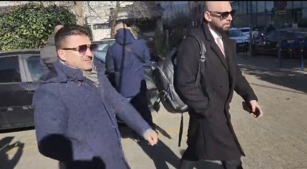 Ish- kryebashkiaku i Kavaj&euml;s Elvis Roshi paraqitet n&euml; Prokurorin&euml;