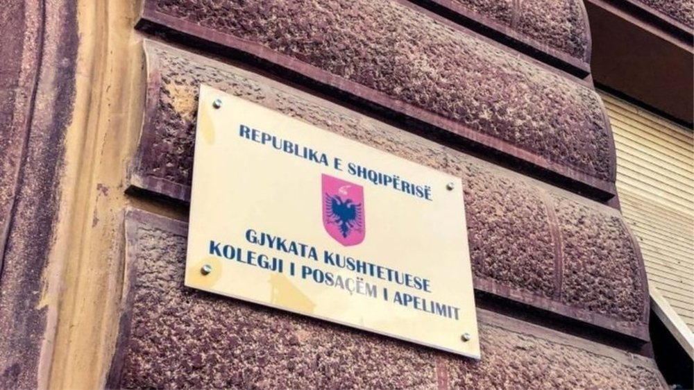 Gjykata Kushtetuese vendos t&euml; kaloj&euml; n&euml; seanc&euml;