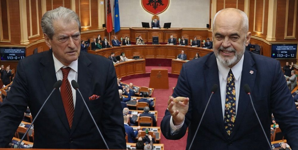 PD dhe PS bashkojn&euml; votat p&euml;r Bordin e Paqes t&euml; Trump.