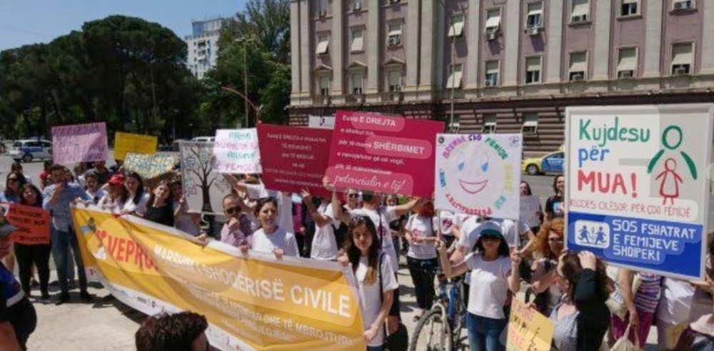 &ldquo;P&euml;rdoren edhe p&euml;r t&euml; pastruar para&rdquo;, P&euml;r