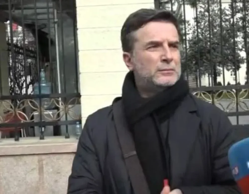 K&euml;shilli i Mandateve shtyu mbledhjen, Bra&ccedil;e: Balluku nuk ka imunitet