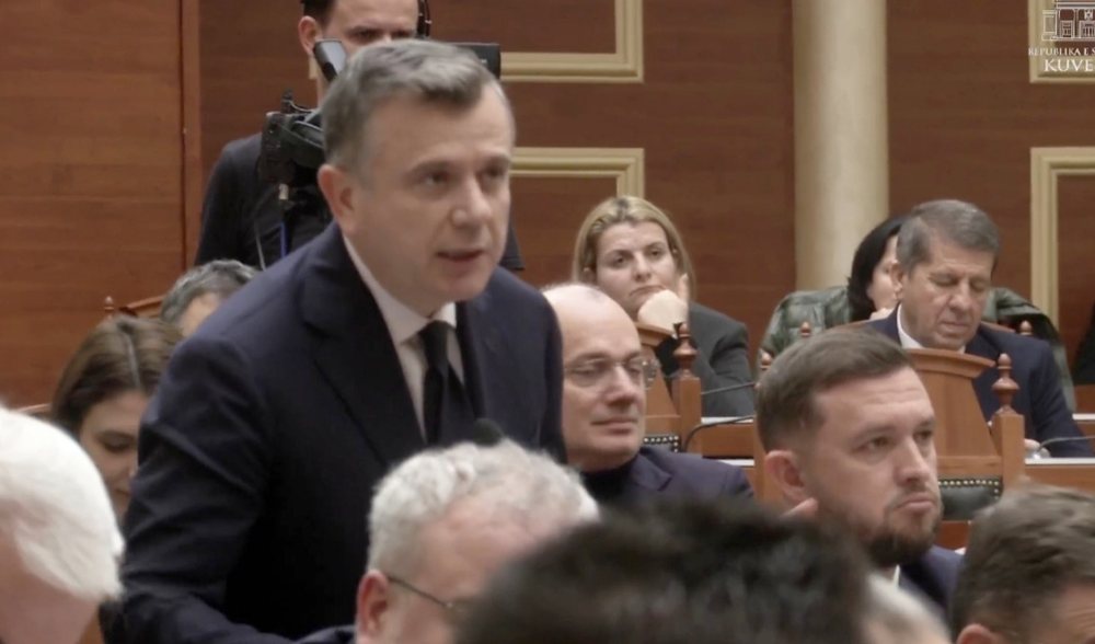 PS t&euml;rheq nga rendi i dit&euml;s n&euml; Kuvend ndryshimet n&euml;