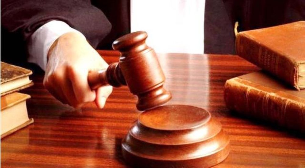 Reagimi i Shoqat&euml;s s&euml; Gjyqtar&euml;ve. Gjasht&euml; nd&euml;rhyrje