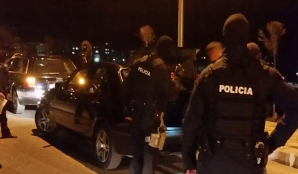 Goditet grup i strukturuar kriminal n&euml; Elbasan, arrestohen tre persona