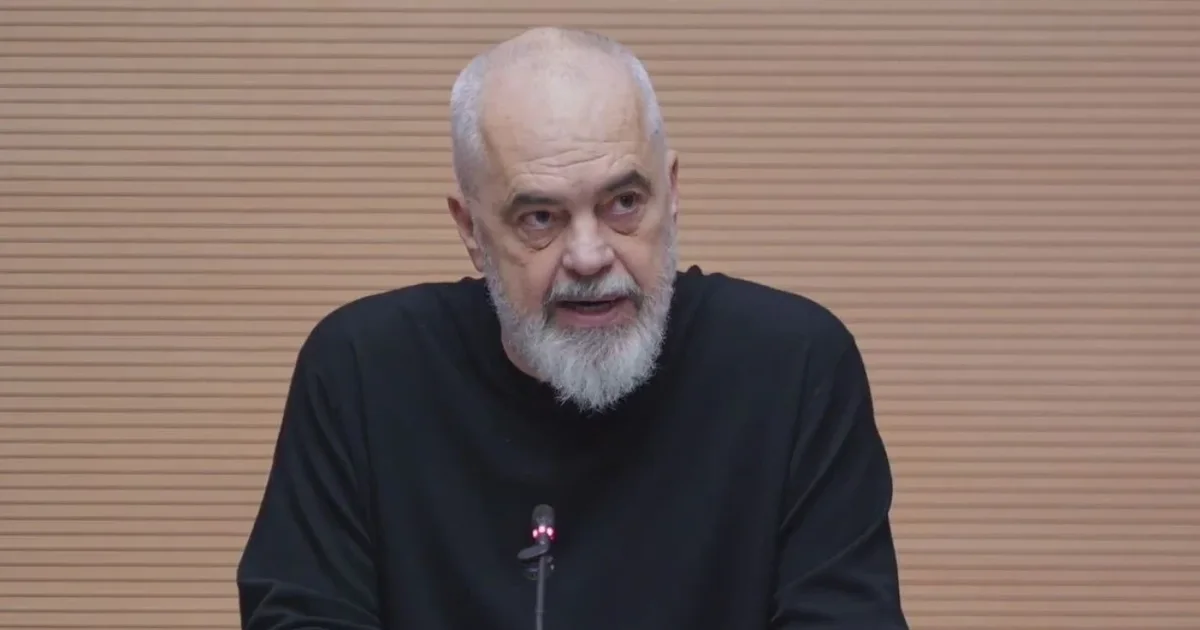 1587 banesa të prekura  Rama   Shiu nuk ndalet me shpifje  por duke qëndruar pranë qytetarëve 