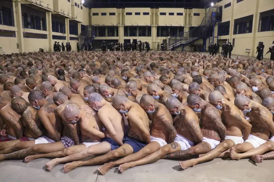 "Welcome to hell": Venezuelans reveal torture in El Salvador's