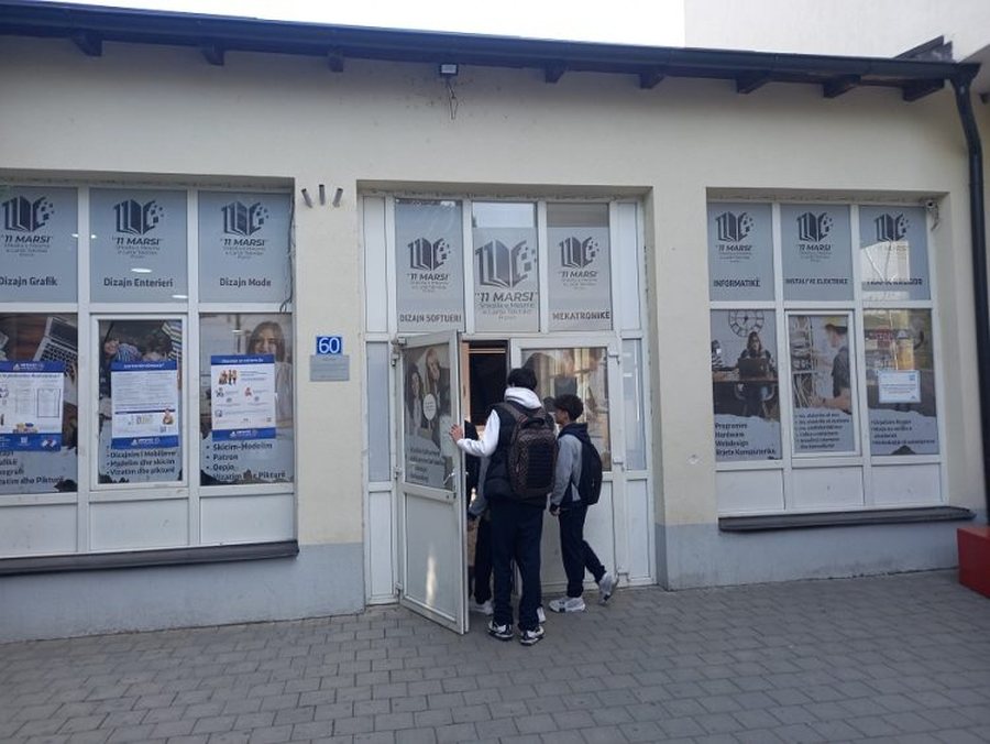 Students from Kukes travel to Prizren for quality vocational education