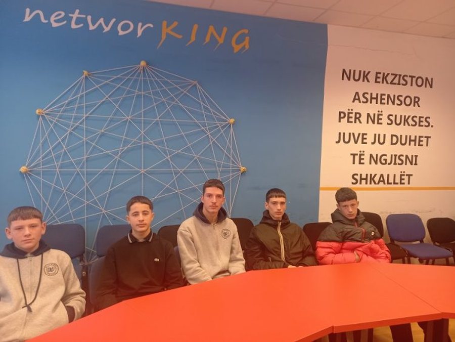 Students from Kukes travel to Prizren for quality vocational education