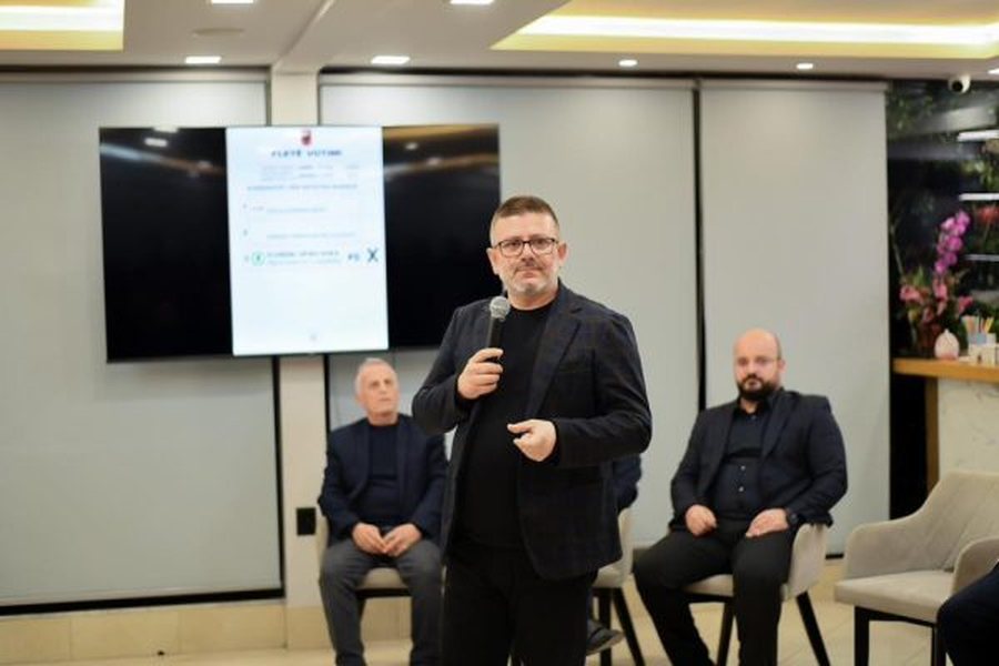 ‘Shumë zgjedhje, shumë pak ndryshim’: Garë pa