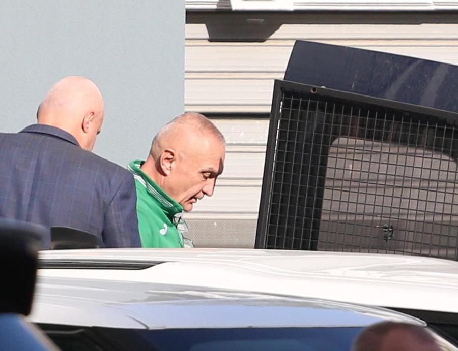 Ilir Meta në kërkim të lirisë, më 11 nëntor