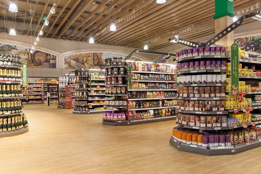 Studimi: Çmimet në Shqipëri mesatarisht 89% më të