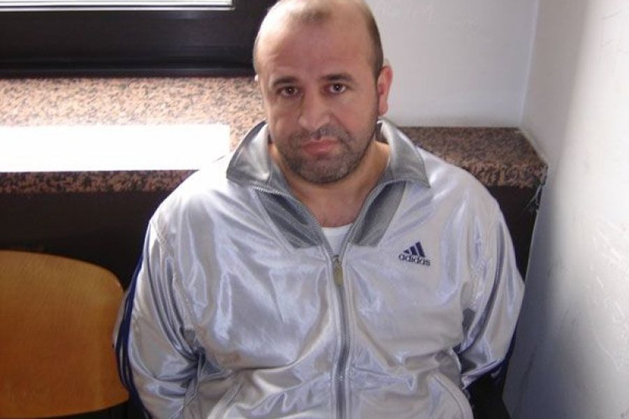 Lul Berisha disa orë leje nga burgu për varrimin e babait