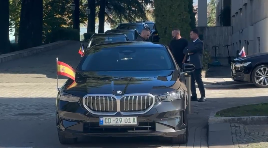 Takimi i kryeministrit Rama me ambasadorët e BE-së, dy orë