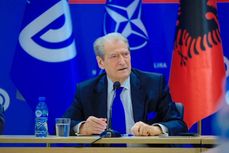 Berisha: Beteja e PD në parlament për minimumin jetik. Protesta