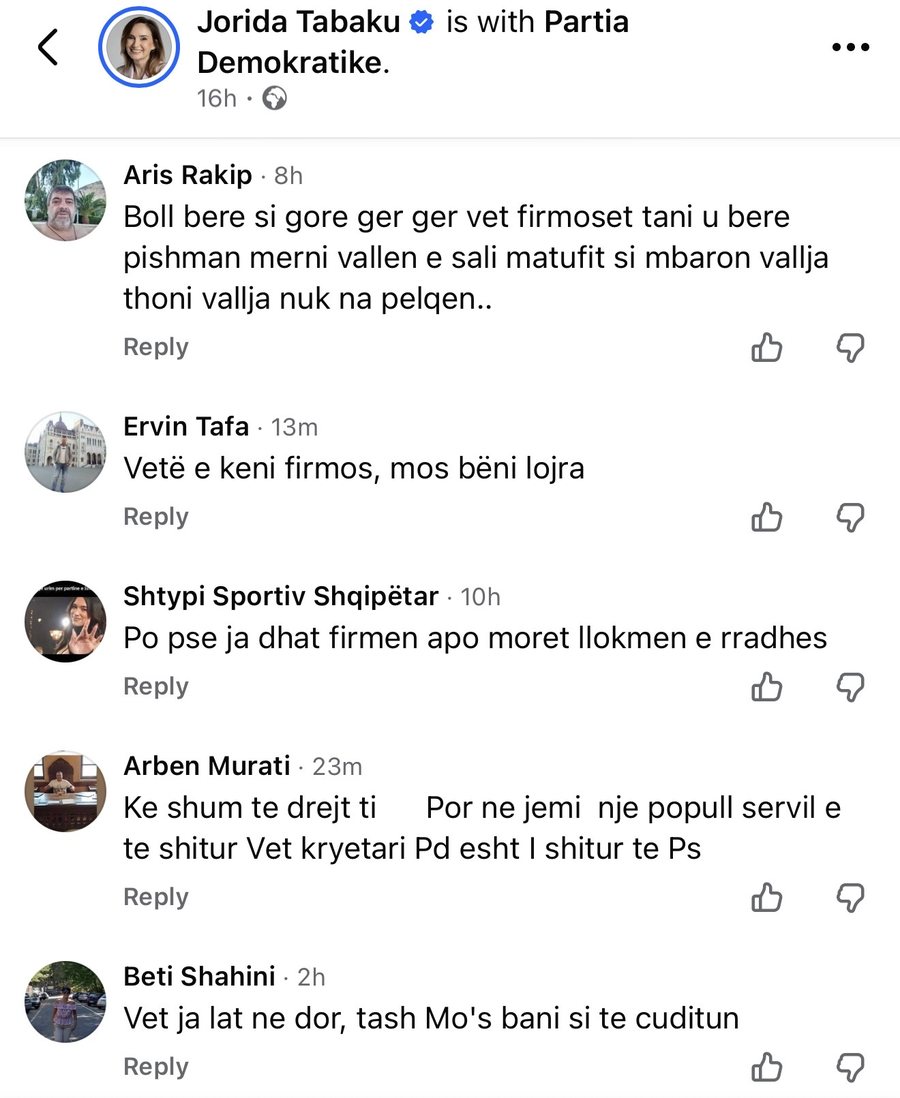 "Disappointment" Commentators explode with a torrent of insults