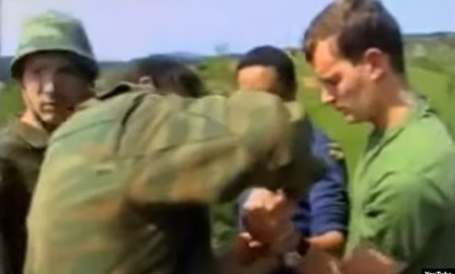 “Turistët snajperistë” dhe “çetnikët e