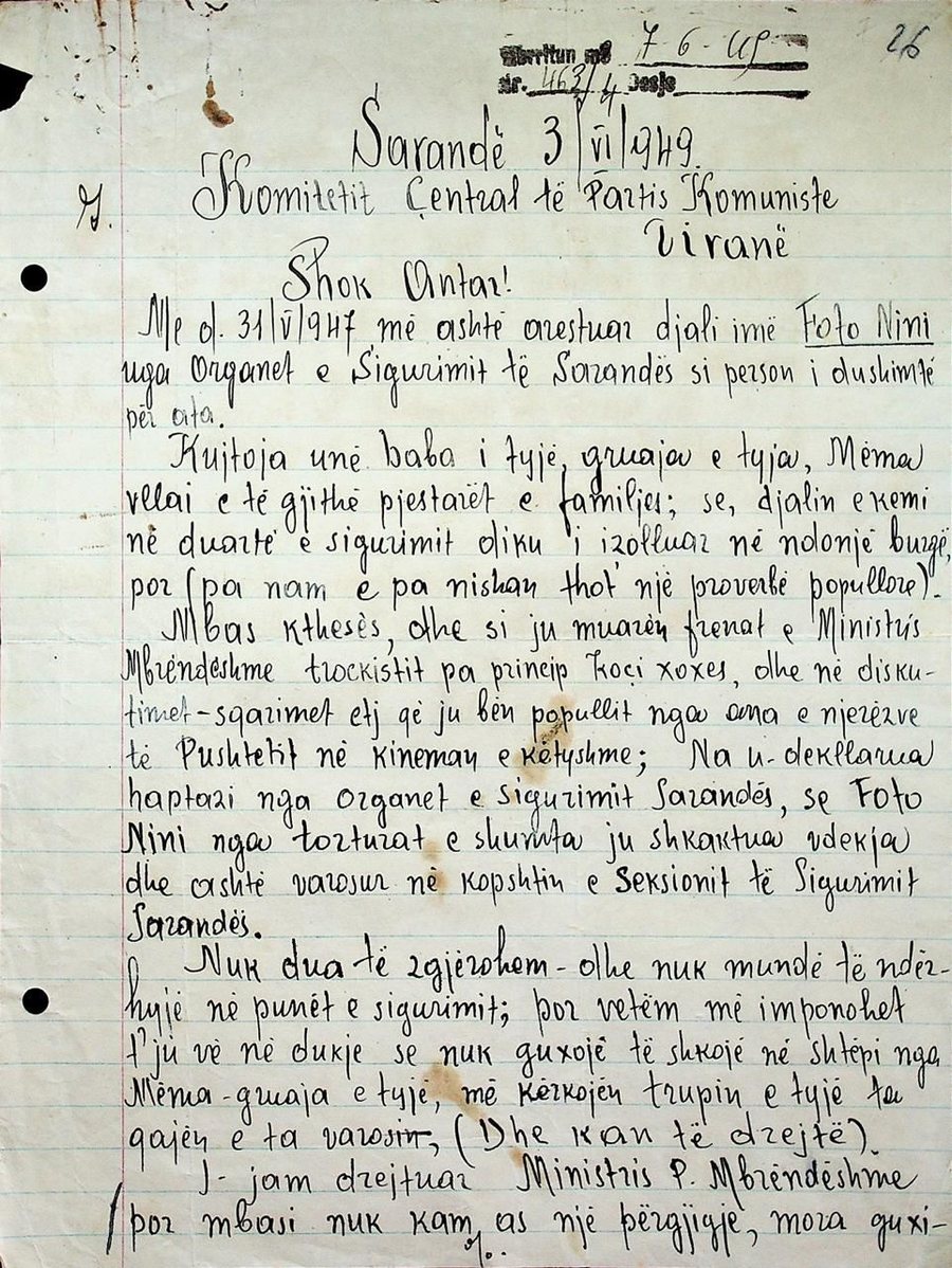 Historia e Foto Ninit: Arrestimi nga Sigurimi i Shtetit në Sarandë