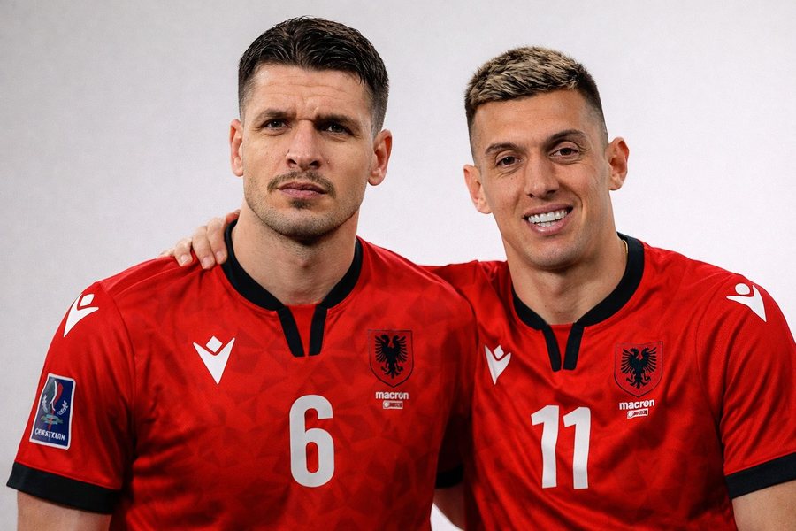 Gafa e FSHF p&euml;r&ccedil;an komb&euml;taren, i k&euml;rkuan falje Uzunit pasi