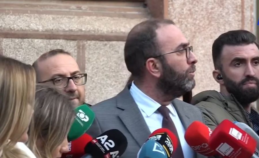 Gazment Bardhi: Mazhoranca bllokoi transparenc&euml;n, Rama s&rsquo;ka vendosur