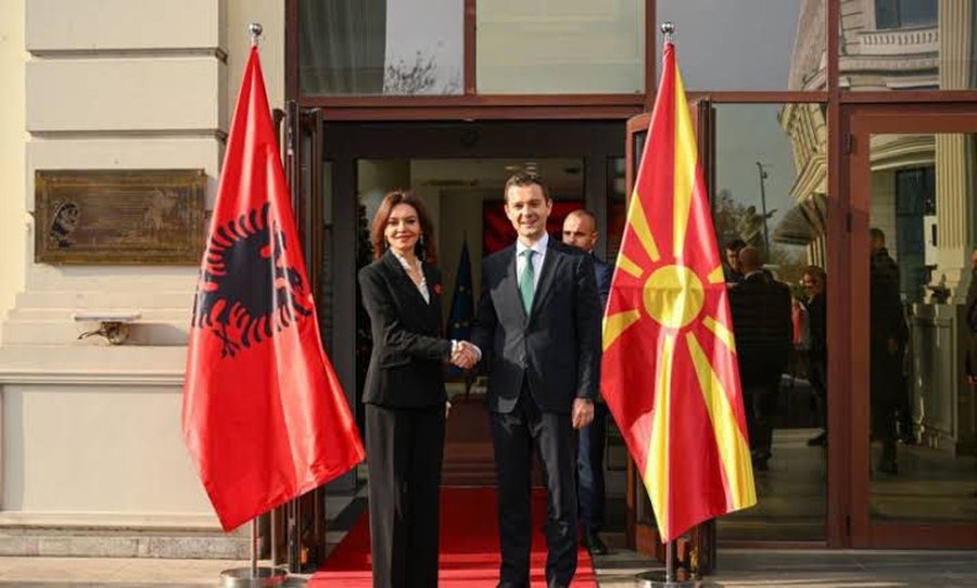 Skandal gjat&euml; vizit&euml;s zyrtare n&euml; Maqedonin&euml; e Veriut: