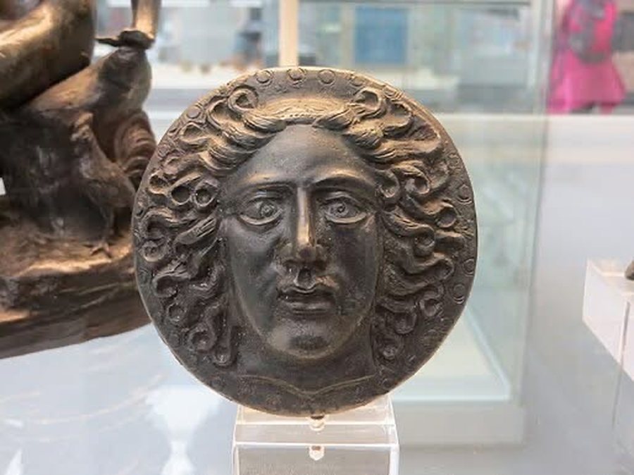 &ldquo;Koleksioni i Paramithis&euml;&rdquo;: Rrug&euml;timi i nj&euml; thesari