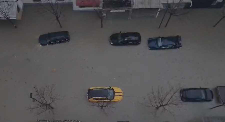 Reshjet e dendura p&euml;rfshijn&euml; gjith&euml; vendin, shkaktojn&euml;