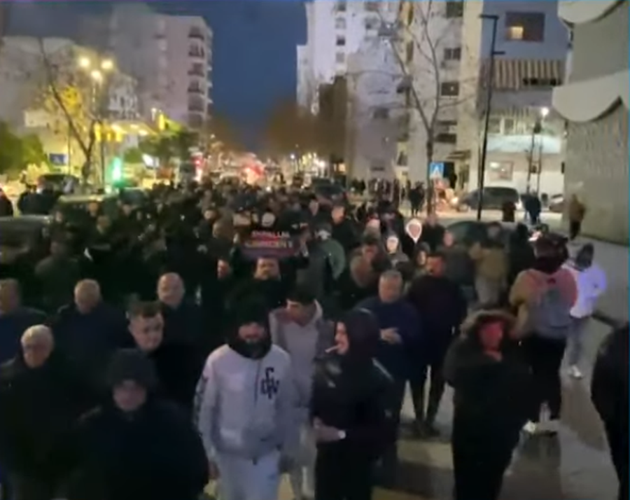 &ldquo;Nuk na mbyti shiu, na mbyti korrupsioni&rdquo;, qytetar&euml;t e