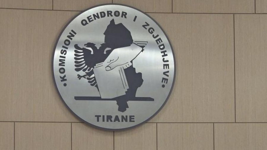 Referendumi &ldquo;Pro Familjes&rdquo;/ KQZ jep drit&euml;n jeshile p&euml;r