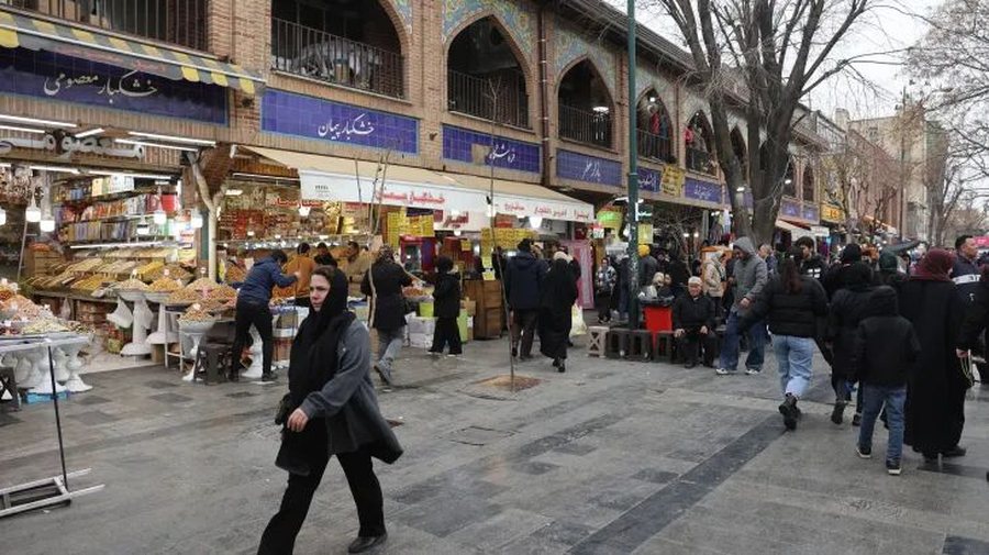 Iran n&euml; gatishm&euml;ri maksimale: Garda Revolucionare flet p&euml;r