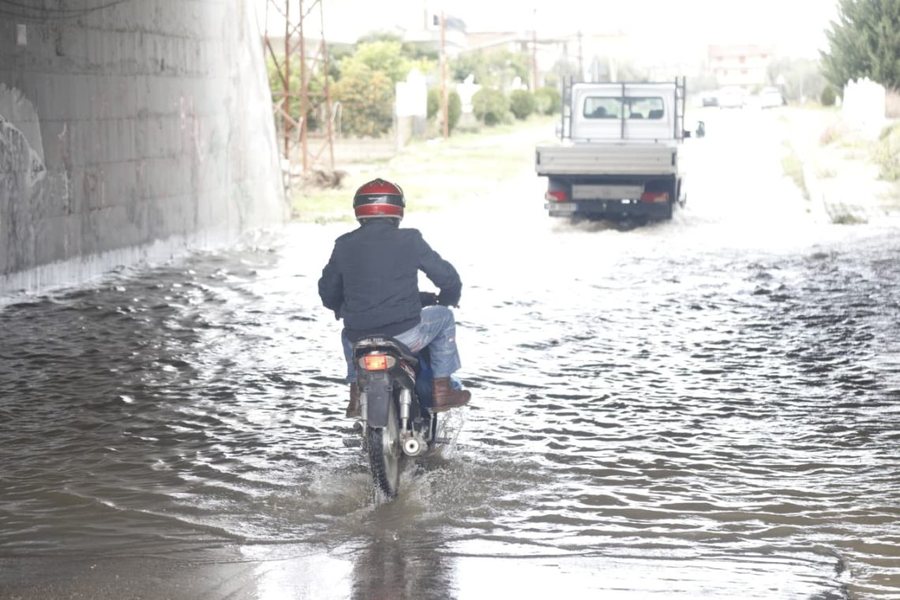 P&euml;rmbytjet nxjerrin n&euml; pah keqmenaxhimin e territorit dhe
