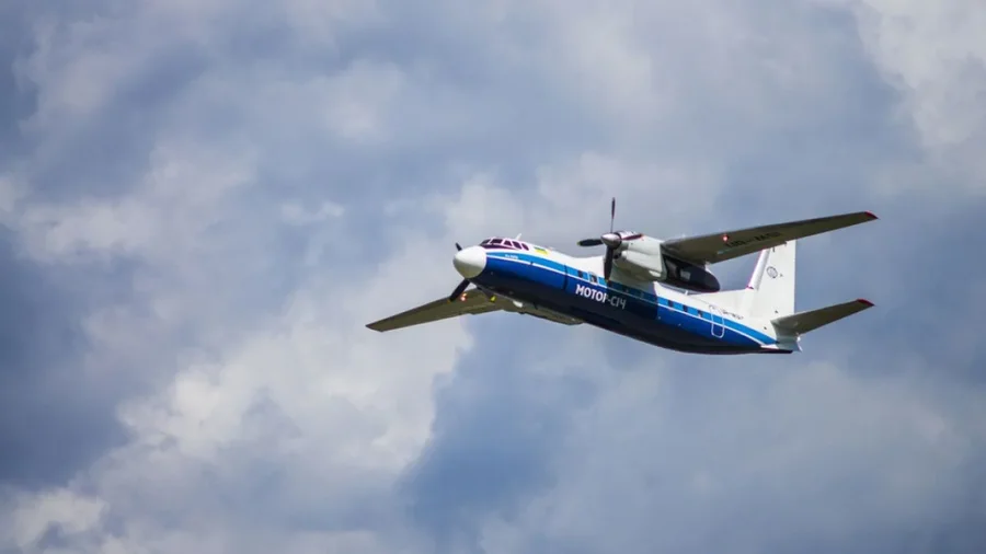 Zhduket nga radari aeroplani me 11 persona n&euml; bord