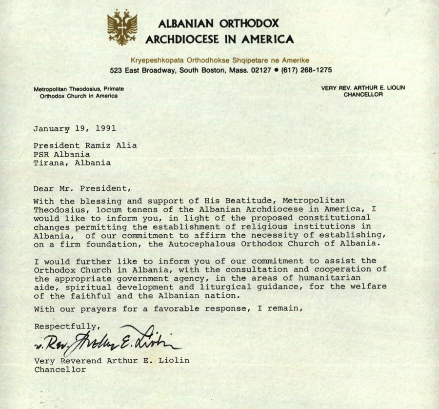 Letra që kërkoi rikthimin e kishave: Kur diaspora ortodokse i shkroi