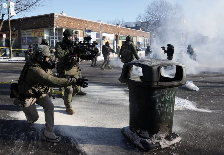Agjent&euml; federal&euml; vrasin nj&euml; 37-vje&ccedil;ar n&euml; Minneapolis,