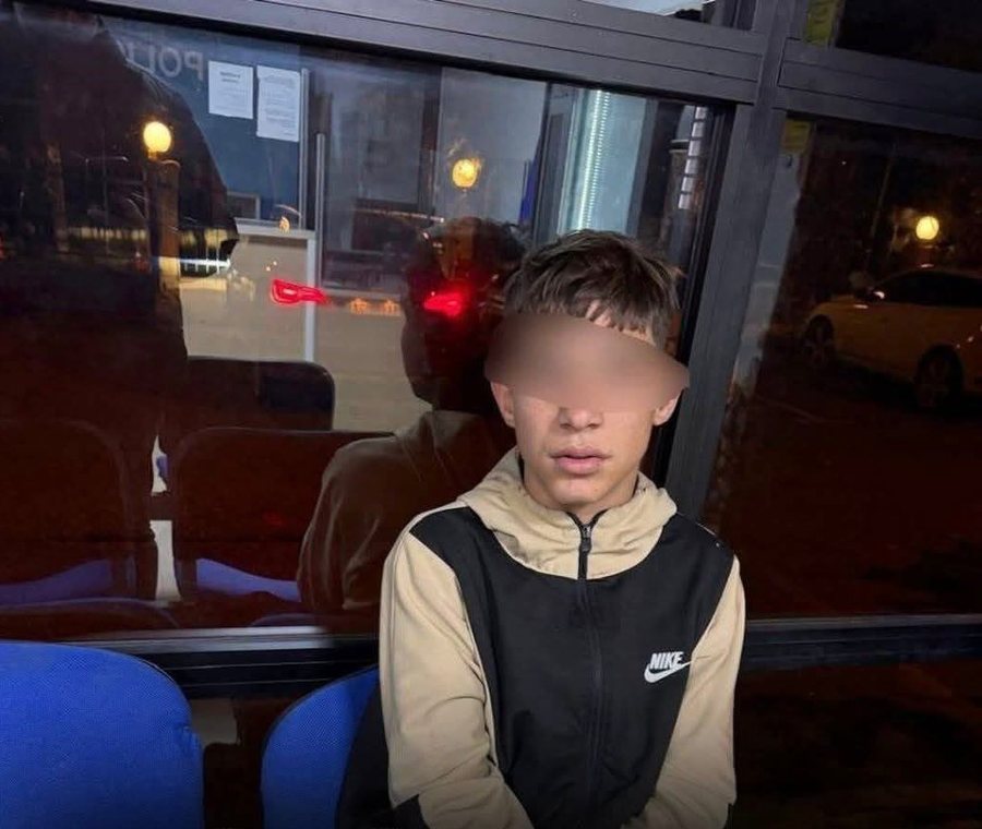 Protesta e PD-s&euml;, policia arreston edhe nj&euml; t&euml; mitur