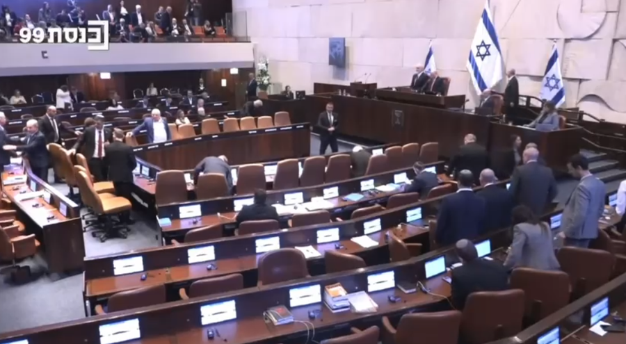 Bojkot n&euml; Knesset gjat&euml; fjalimit t&euml; Edi Ram&euml;s: Deputet&euml;