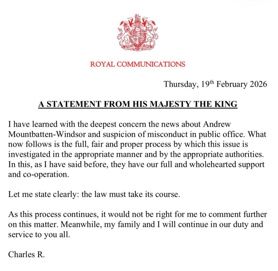 Mbreti Charles reagon p&euml;r arrestimin e v&euml;llait t&euml; tij: