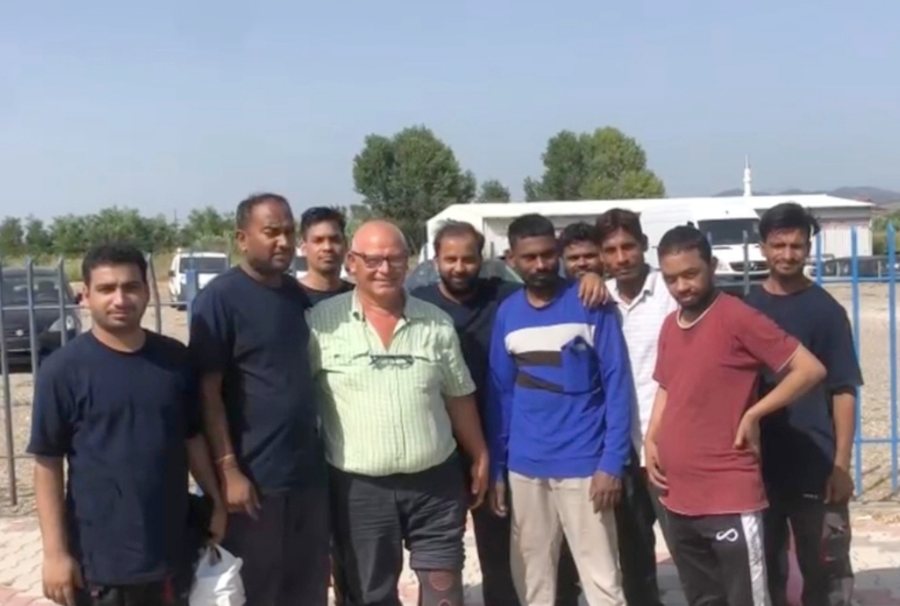 T&euml; huajt n&euml; Durr&euml;s: Nga kuzhinier&euml;t filipinas te