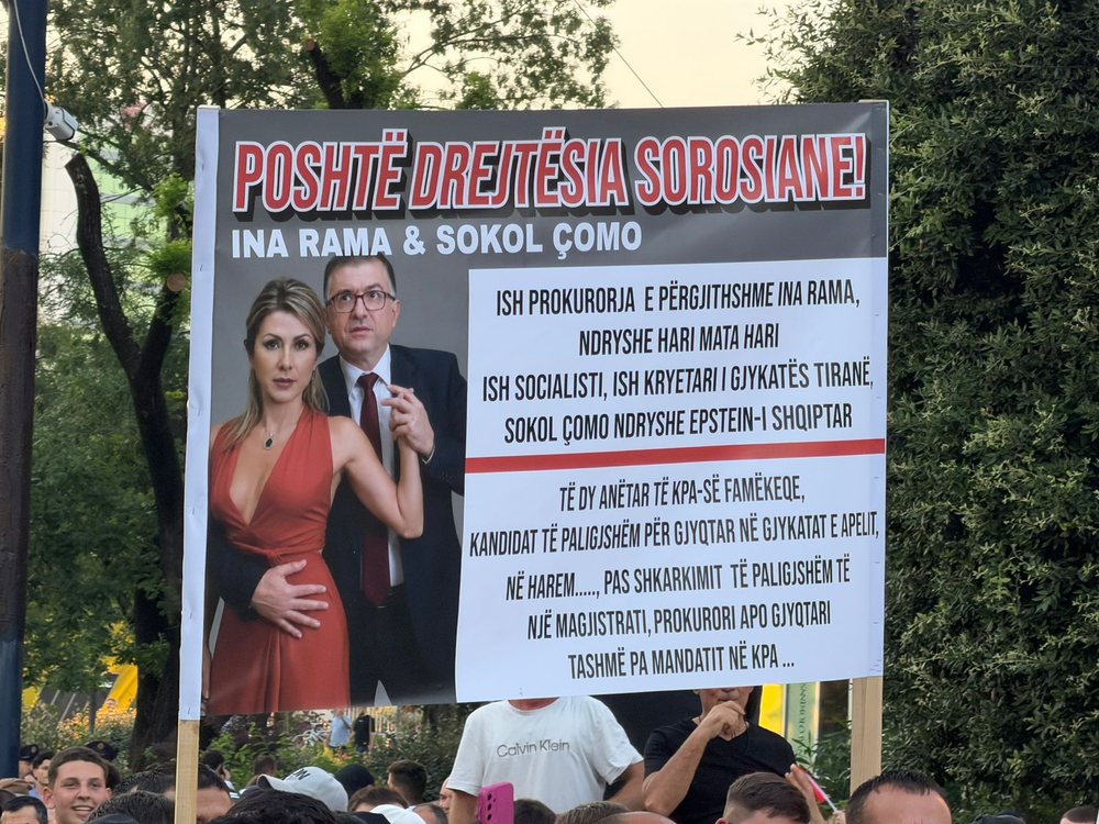 Pankart&euml; kund&euml;r KPA-s&euml;, Soros-it dhe reform&euml;s n&euml;