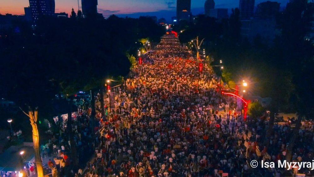 Dita e 10 e protest&euml;s, &lsquo;Shqip&euml;ria e re&rsquo;, &lsquo;Rama